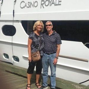 Meet your Posher, Debbie